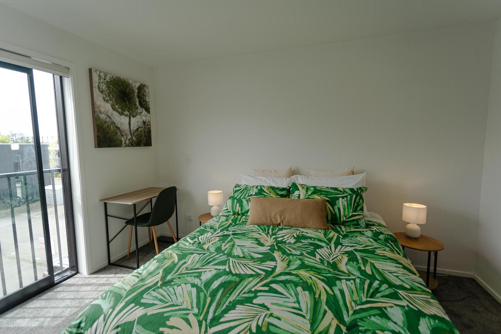 Modern 2 Bedroom Townhouse In Cbd With Parking! Sleeps 5 Christchurch Ngoại thất bức ảnh